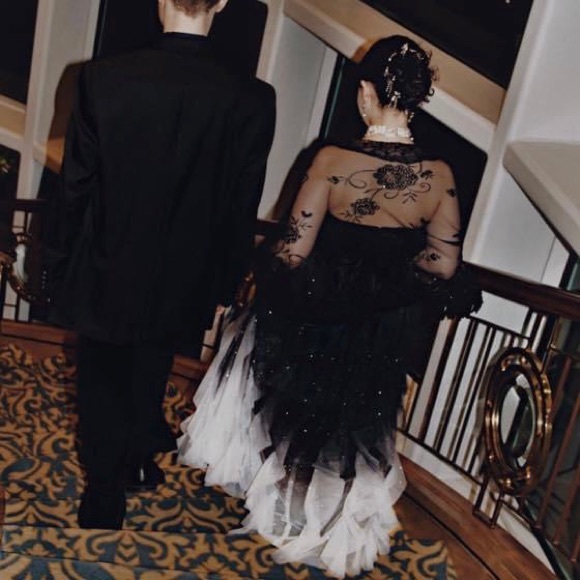 BLACK & WHITE OMBRÉ SPARKLY PROM DRESS - Picture 5 of 7